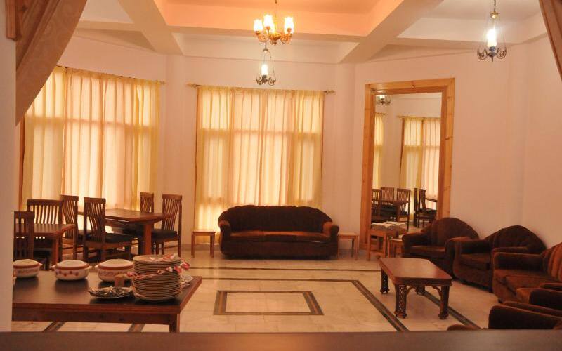 L R Heights, Shimla 4